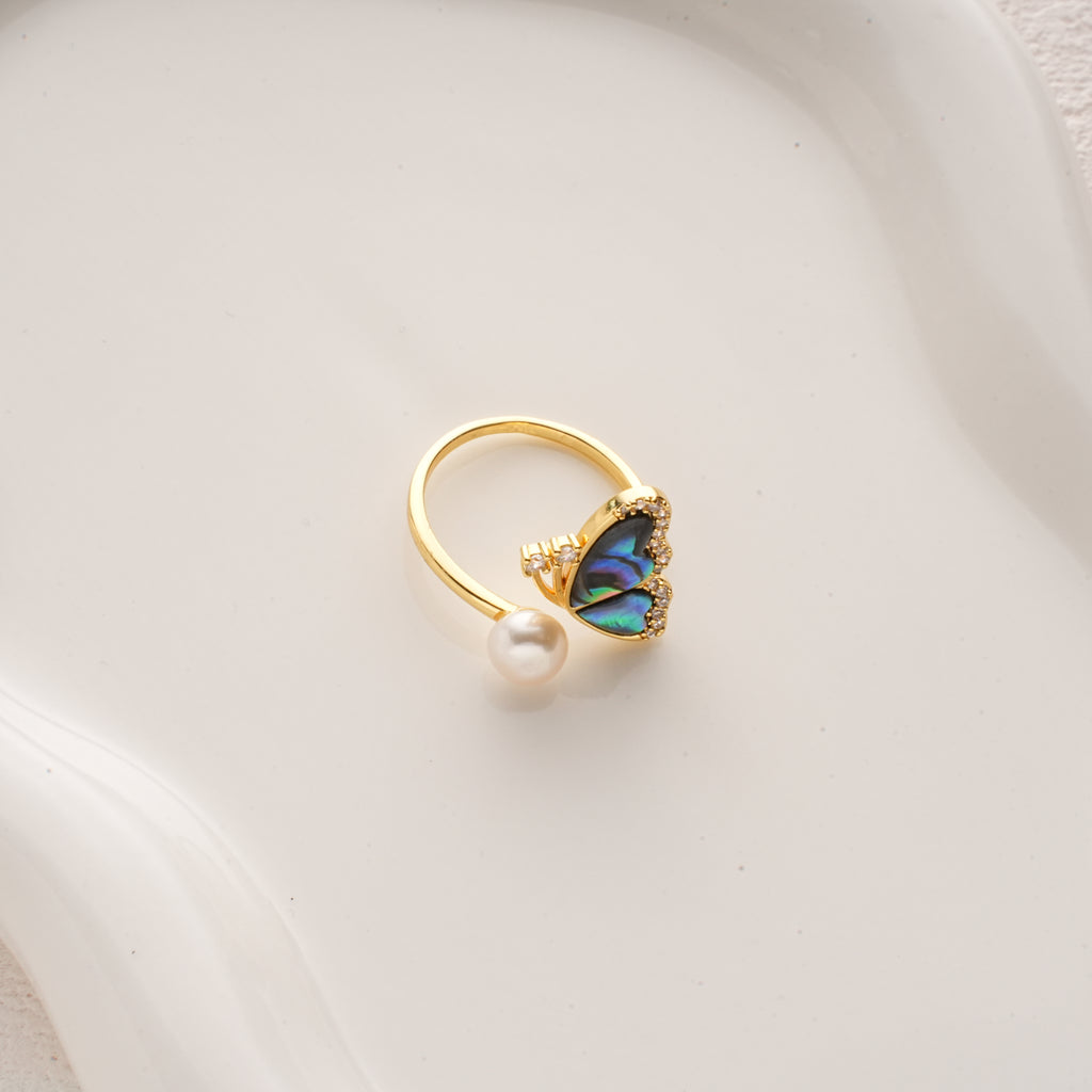 Green Butterfly Pearl Ring