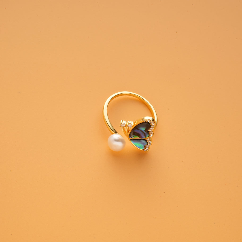 Green Butterfly Pearl Ring