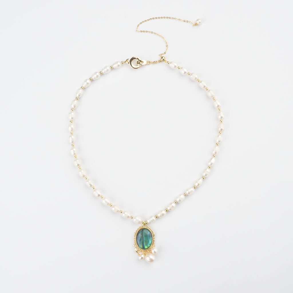 Ocean Glow Pearl Pendant Necklace