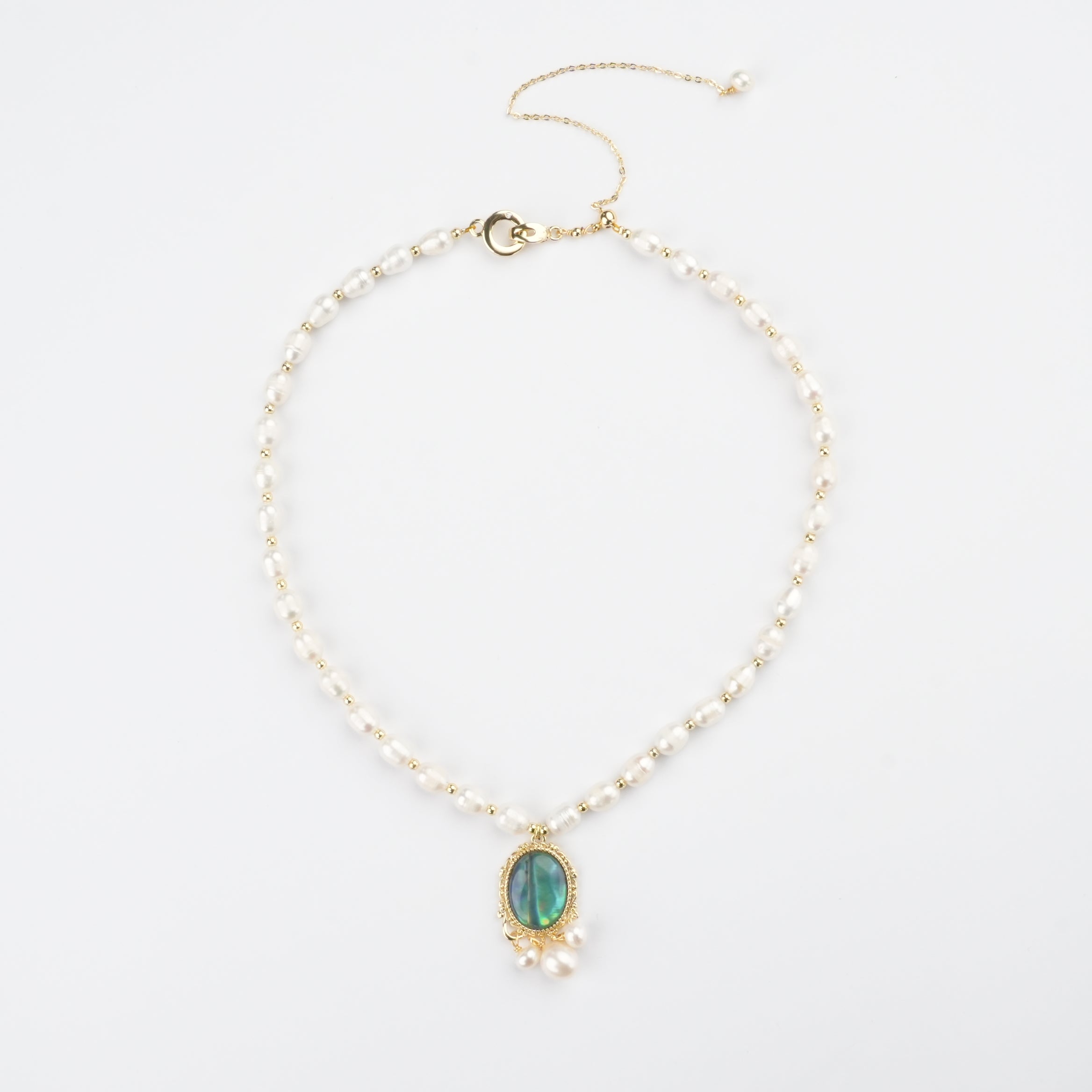 Ocean Glow Pearl Pendant Necklace