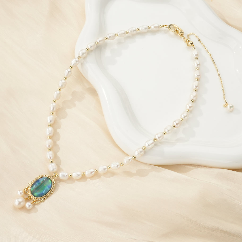 Ocean Glow Pearl Pendant Necklace