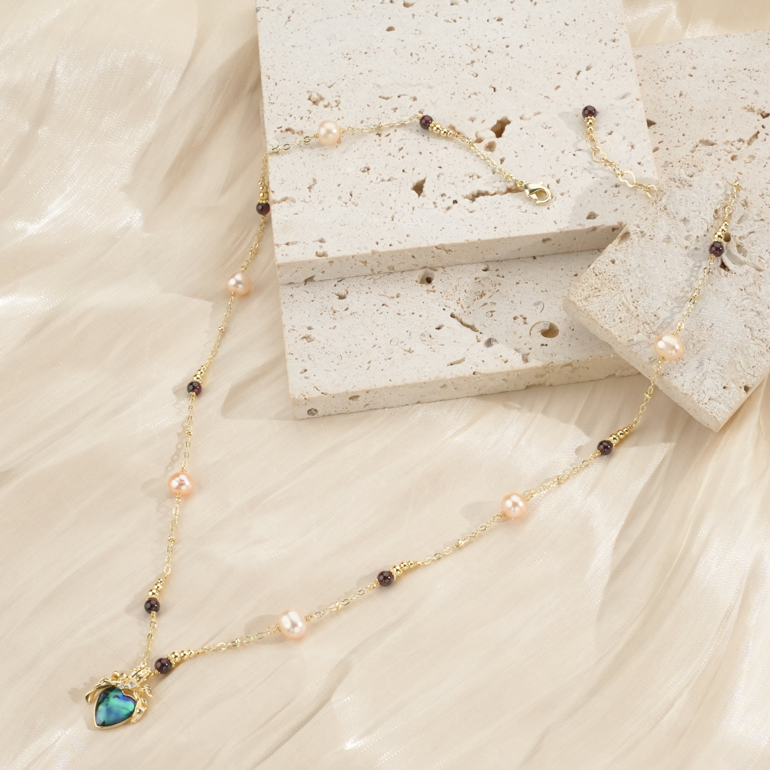 Abalone Shine Pearl Necklace