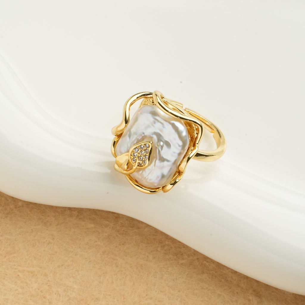 Natural Baroque Pearl Leaf Ring